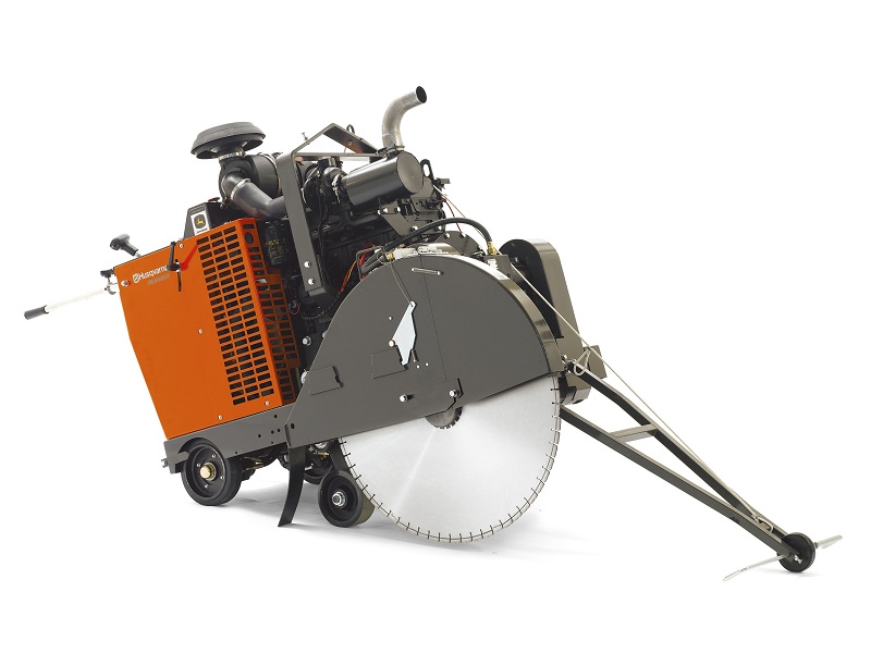 Husqvarna FS 8400 D